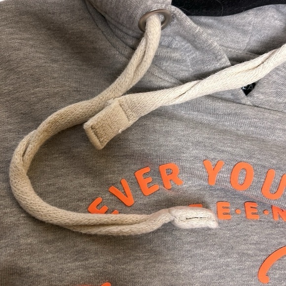 Y2K Pull & Bear hoodie ,women M,3D logo ,Athleisure , - Picture 7 of 11